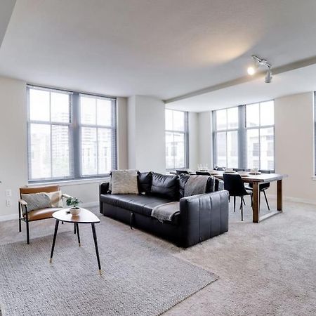 Fantastic 2 Bedroom Condo At Pentagon City 阿林顿 外观 照片