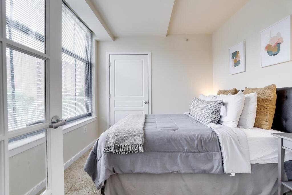 Fantastic 2 Bedroom Condo At Pentagon City 阿林顿 外观 照片