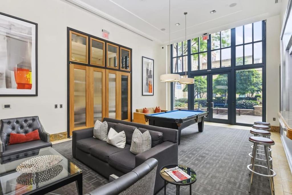 Fantastic 2 Bedroom Condo At Pentagon City 阿林顿 外观 照片