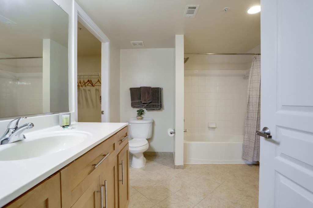 Fantastic 2 Bedroom Condo At Pentagon City 阿林顿 外观 照片