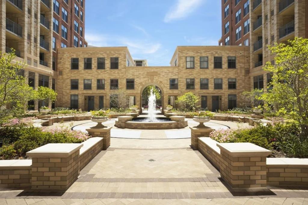 Fantastic 2 Bedroom Condo At Pentagon City 阿林顿 外观 照片