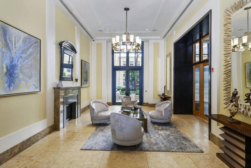 Fantastic 2 Bedroom Condo At Pentagon City 阿林顿 外观 照片
