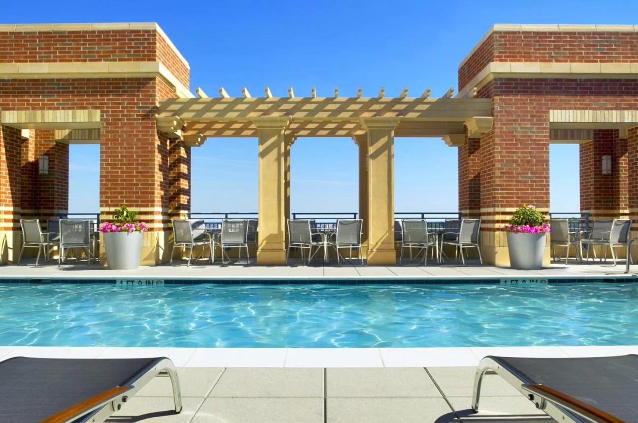 Fantastic 2 Bedroom Condo At Pentagon City 阿林顿 外观 照片